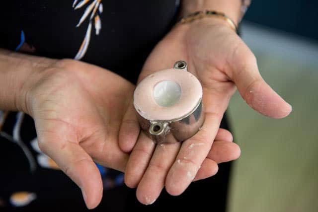 artificial-eye-mould